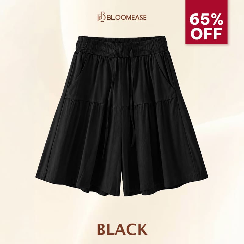 BloomEase shorts in Black